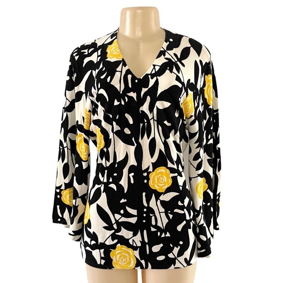 Yellow Floral Black White Pattern Fit & Flare Bell Sleeve Womans Knit Sweater‎ - Picture 1 of 9